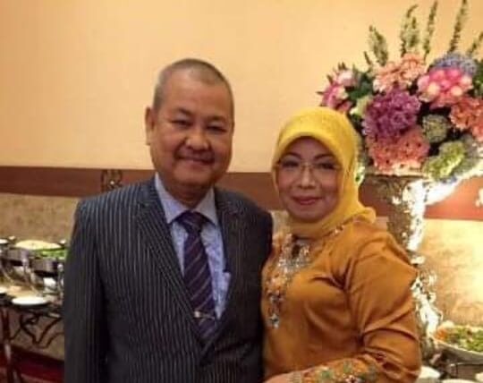 Chairul S Matdiah dan Istri
