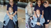 Mantan Gubernur Sumsel H Syahrial Oesman menjenguk H Chairul S Matdiah saat dalam perawatan rumah sakit pada 2018